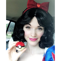 amouranth - BIQvIjVA_8S-wCswKss2-YKw32Mcp.jpg